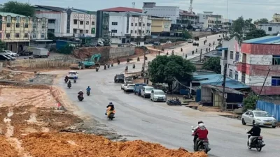 Diduga Gembosi Ban Mobil Warga, Lurah Bengkong Indah Dilaporkan ke Wali Kota Batam