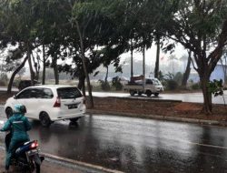 Warga Batam, Siap-Siap Hujan Ringan! Ini Prakiraan Cuaca Hari Ini, 12 Juni 2025