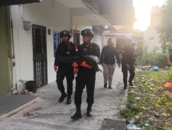 Tim Jibom Brimob Polda Kepri Evakuasi Mortir Diduga Aktif