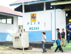 Empat Desa Katang Bidare Hidup dengan Listrik Terbatas