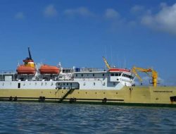 Kapal Sabuk 48 Menuju Pelabuhan Baru Tanjung Moco