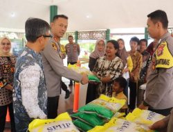 Gerakan Pangan Murah Bantu Warga Hemat